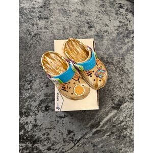 Authentic Cinnamon Toast Crunch crocs!